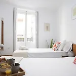 Singularstays Roteros Apartment *