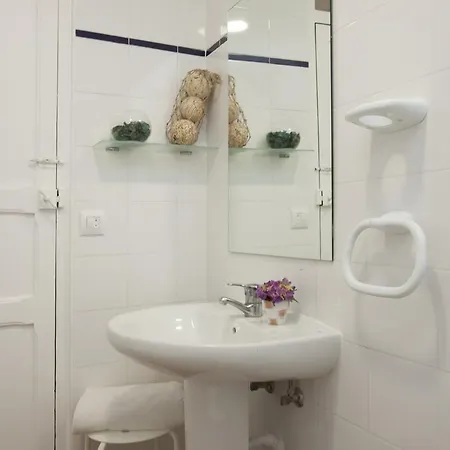 Singularstays Roteros فالنسيا